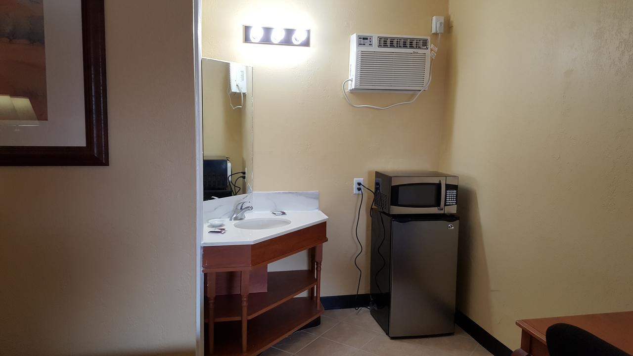 Budget Inn - Keokuk Zewnętrze zdjęcie