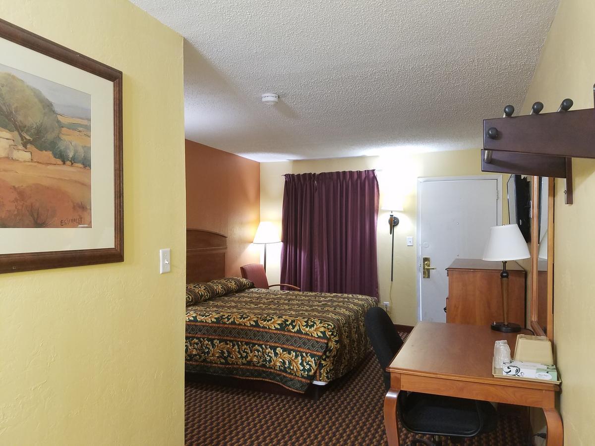 Budget Inn - Keokuk Zewnętrze zdjęcie